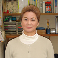 経理　吉田　峰子